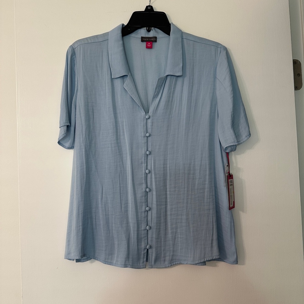 Vince camuto blue button up top
